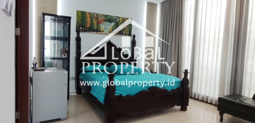 Rumah Cluster Asri di Kemang Timur